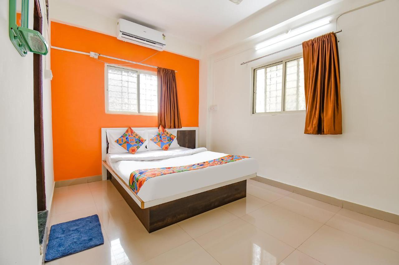 Fabhotel Ashiyana Lodge - Nr Butterfly Park - Hindzsevádi Kültér fotó