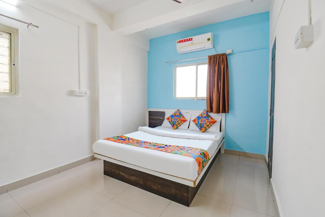 Fabhotel Ashiyana Lodge - Nr Butterfly Park - Hindzsevádi Kültér fotó